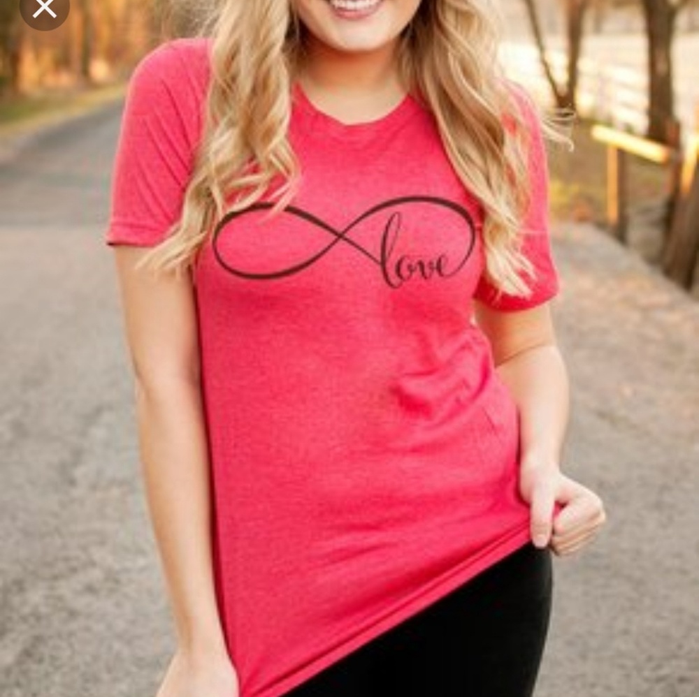 Red infinity love t-shirt